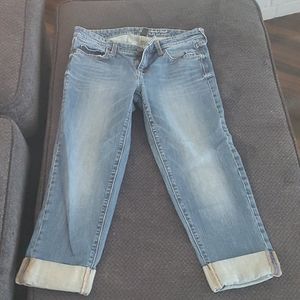 Ladies Gap straight Crops size 4/27